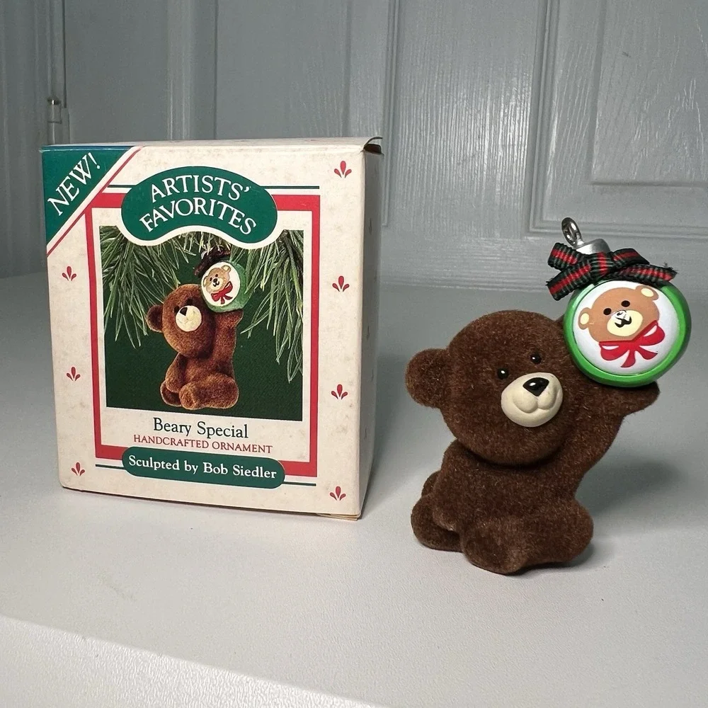 Vintage‎ Hallmark BEARY SPECIAL Teddy Bear Bob Siedler Christmas Ornament 1987